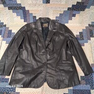 Vintage JCPenney Genuine Leather Blazer Womens Size 40 Black Two Button Jacket
